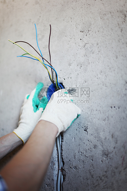 工人放电线房子技术男性建造力量接线技术员男人职业绝缘图片