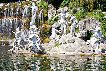意大利地标国王团体奢华雕像雕塑历史性花园旅行树木图片