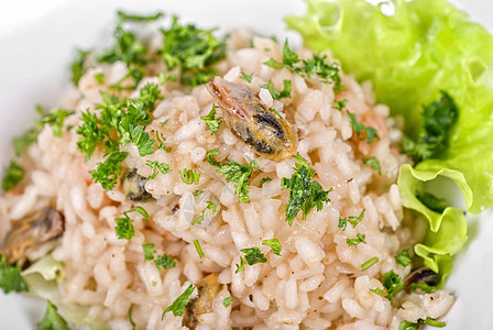 鲑鱼海鲜豆子贝类午餐香菜味道营养扇贝谷物盘子餐厅图片