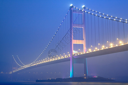 清马桥夜幕地标石头运输景观速度汽车日落天空运动车辆图片
