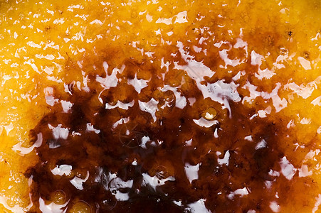 法国甜点     奶油布丁 烧焦霜餐厅美食糕点烹饪刀具蛋黄食物盘子焦糖勺子图片