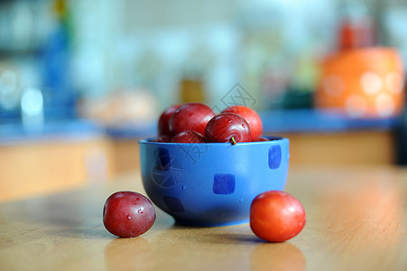 管道蓝色甜点紫色团体小吃营养季节收成桌子水果图片