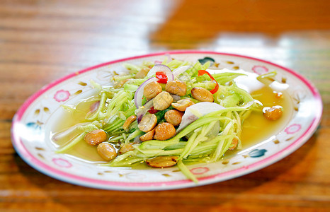 泰国芒果沙拉洋葱辣椒花生午餐沙拉美食餐厅蔬菜油炸食物图片