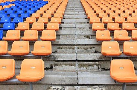 塑料 黄色和蓝色 体育场的新椅子数字长椅足球团体楼梯游戏观众音乐会民众推介会图片
