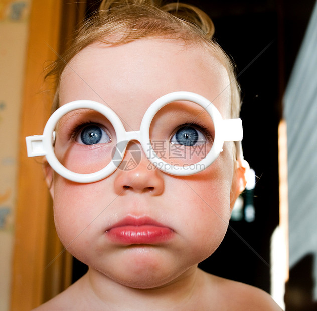乐趣玩具孩子婴儿女孩童年眼镜男生图片