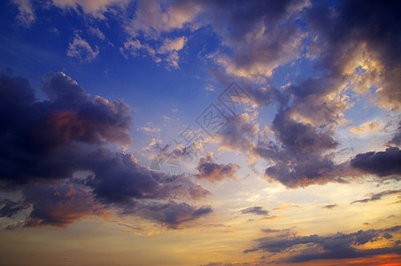 天空白色场景天气柔软度天堂臭氧自由美丽阳光蓝色图片