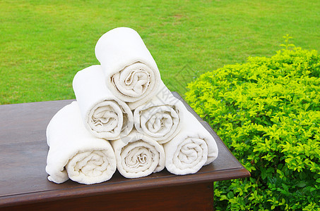 白毛巾奢华白色团体折叠浴室棉布淋浴温泉卫生织物图片