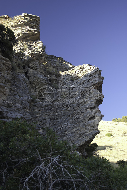 大岩石悬崖图片
