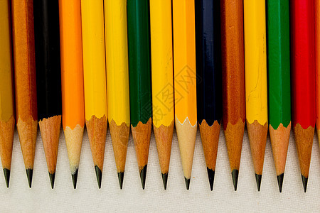 笔的颜色黄色蓝色补给品办公室红色店铺绿色学校背景图片