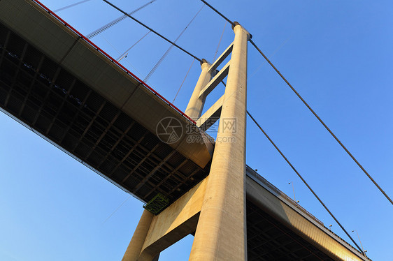 清马桥交通运动汽车海洋市中心射线速度建筑场景辉光图片
