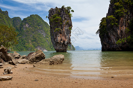 美丽的热带大热带宝石旅行森林天空红树情调海景海浪石头冲浪岩石图片