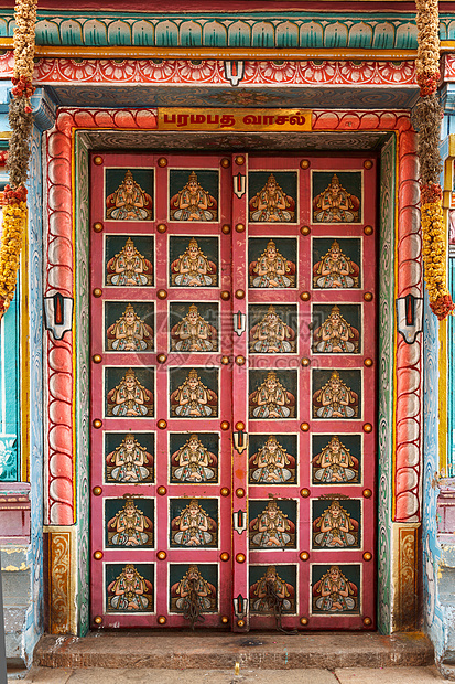 印度教寺庙门 斯里兰加那特哈斯瓦米圣殿 蒂鲁奇拉帕亚利图片