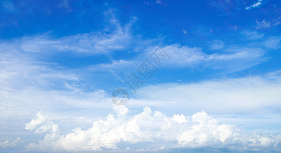 蓝蓝天空场景美丽天际天堂天气蓝色白色气候气象柔软度图片
