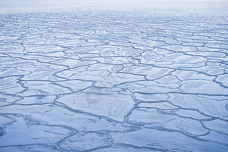 冰冷冬季港口寒冷季节床单森林海岸冻结图片