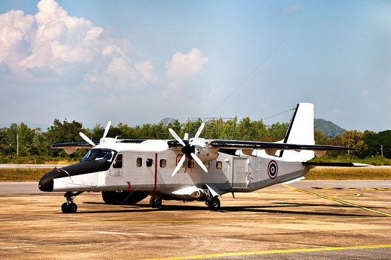 南省机场的小型飞机图片