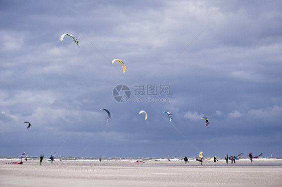 海滩速度乐趣波浪蓝色娱乐天气闲暇风筝广度地平线图片