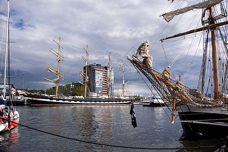 基尔周游轮旅游码头绳索旅行航行航程风帆城市防风罩图片