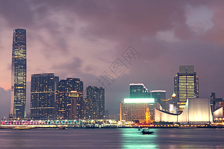香港市晚上经济石头金融旅行假期建筑市中心港口城市天际图片