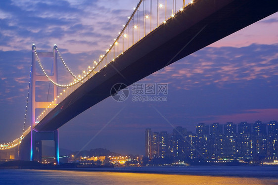 日落时长桥运动日出速度天空蓝色小时海洋景观魔法场景图片