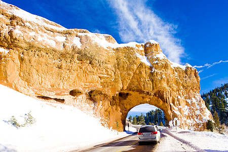 汽车构造国家公园隧道 冬季 美国犹他州犹他州公路外观车辆地质学运输汽车旅行隧道位置世界背景