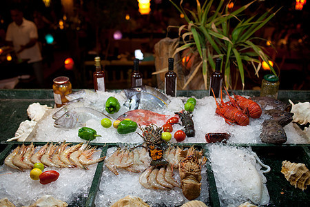 餐馆的海鲜乌贼食物午餐烹饪龙虾晚餐贝类柠檬团体美食图片