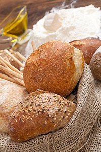 新鲜面包早餐食物棕色面包师金子产品面粉种子杂货店脆皮图片