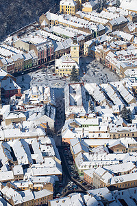 罗马尼亚布拉索夫律师楼和广场的鸟瞰图图片
