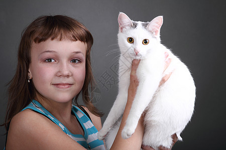 女童猫科享受金发动物快乐手指童年友谊喜悦哺乳动物图片