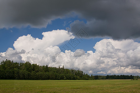 夏季地平天空绿色风景草地牧场蓝色环境乡村场地场景土地背景