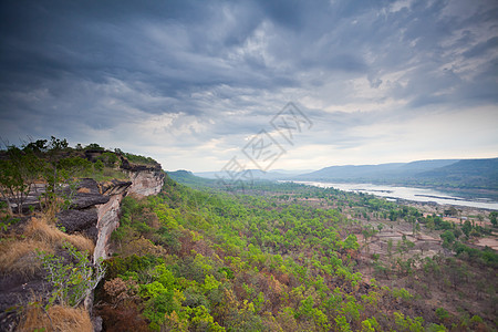 Phatam国家公园岩石叶子悬崖公园旅游美丽风景天空石头蓝色图片