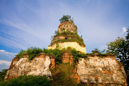 泰国旧寺庙雕像冥想废墟数字旅游文化历史雕塑建筑学纪念碑图片