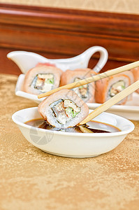 寿司鳗鱼午餐酒吧海鲜晚餐宏观鱼片小吃飞行蔬菜图片