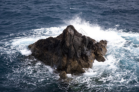 马 提拉泡沫海洋悬崖波浪旅游火山旅行水池小岛岩石图片