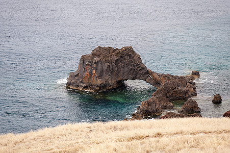 马 提拉水池小岛海岸泡沫波浪岩石山脉旅游蓝色悬崖图片