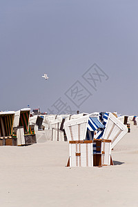 海滩椅英石沿岸高跷假期海岸播客沙滩娱乐住宅图片
