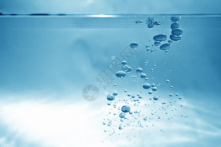 水泡沫背景流动溪流水滴蓝色飞溅温泉环境海浪液体涟漪图片