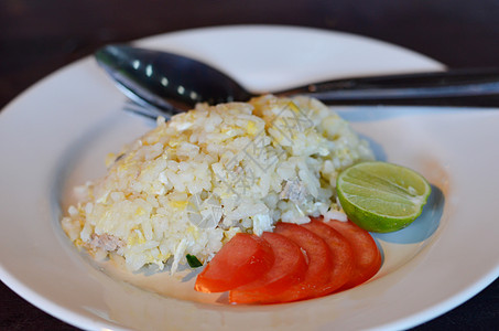 炒米饭文化纤维猪肉红色午餐盘子美食油炸烹饪黄瓜图片