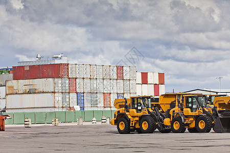 商业停靠码头蓝色工业天空方式卸载交通加载货物起重机储物图片