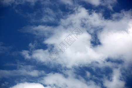 蓝蓝天空环境活力自由蓝色天堂臭氧阳光气象天际气候图片