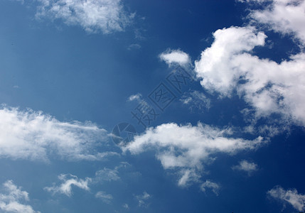 蓝天空背景云景天气自由蓝色天际天堂天空阳光柔软度环境图片