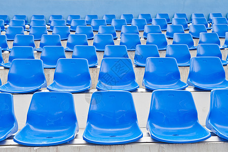 泰国一个体育场的塑料蓝色座椅团体座位人群马戏团站立场地运动椅子空白扇子图片