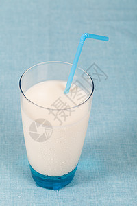 牛奶奶早餐蓝色营养奶制品节食饮食白色玻璃图片