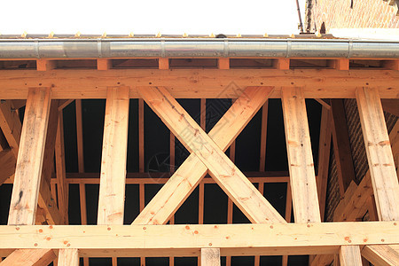正在建造的房屋的木板木工建筑光束财产木材指甲框架房子木头邮政图片