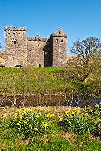 隐居城堡历史废墟石头乡村堡垒建筑学历史性阳光风景图片