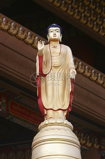 金佛雕像地标寺庙祷告上帝金子精神雕塑宗教文化天堂图片