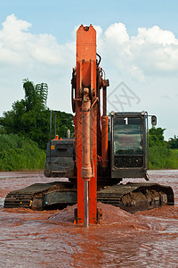 室外挖土工作期间的挖掘机装载机黄色机械金属技术推土机液压搬运工机器力量土壤图片