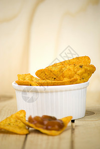 玉米饼芯片盘子筹码零食食物辣椒玉米片胡椒土豆午餐玉米图片