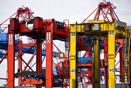 集装箱码头交通经济起重机货运运输物流汉堡贸易同盟港口图片