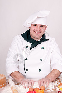 穿制服的厨师餐具乐趣厨房帽子情感幸福用具食物面包师职业图片