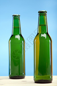 好啤酒派对气泡瓶子饮料玻璃琥珀色茶点金子酒吧棕色图片